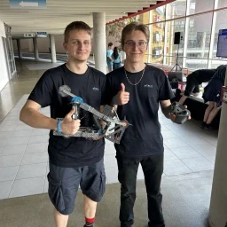 09 NumOne připrava na zápas